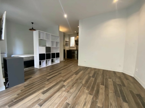 Rare et exceptionnel, studio jardin terrasse Neuilly