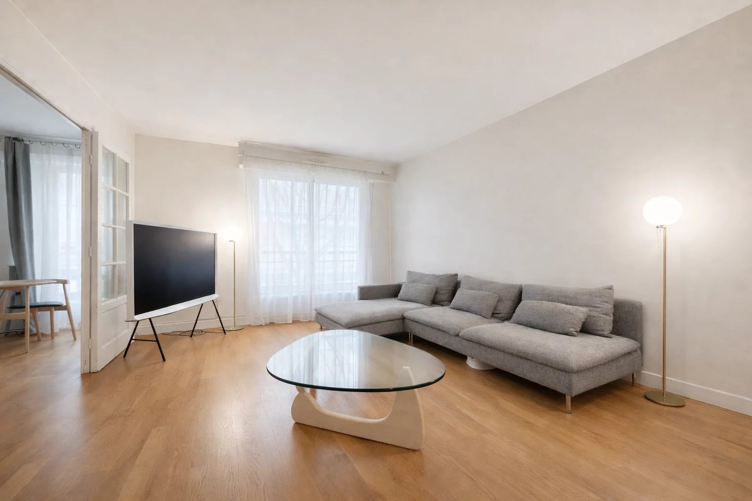 Appartement 4 pièces 95 m² · à Courbevoie · 94,9 m² · 700 000 €