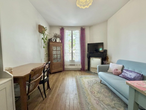 À VENDRE – 3 pièces avec cave – Courbevoie Marceau République