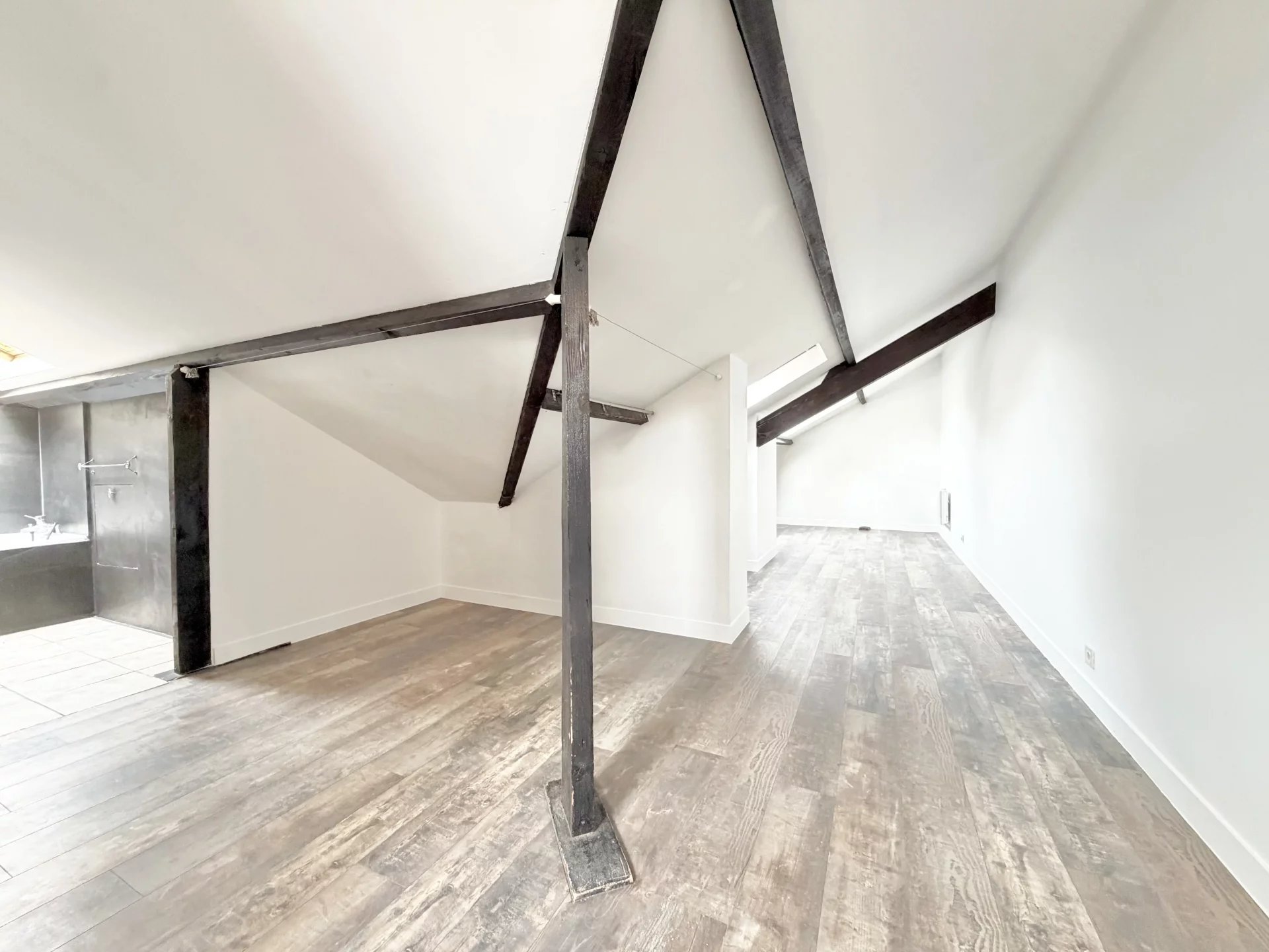 Appartement 4 pièces 91 m² · à Courbevoie · 91 m² · 472 500 €