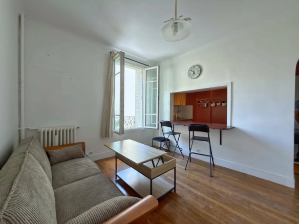 T2 meublé 27 m2 Courbevoie Hotel de Ville